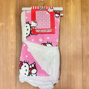 Hello Kitty Pink Blanket